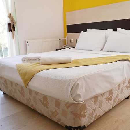 R+ Hotel By Rooms Çeşme Extérieur photo