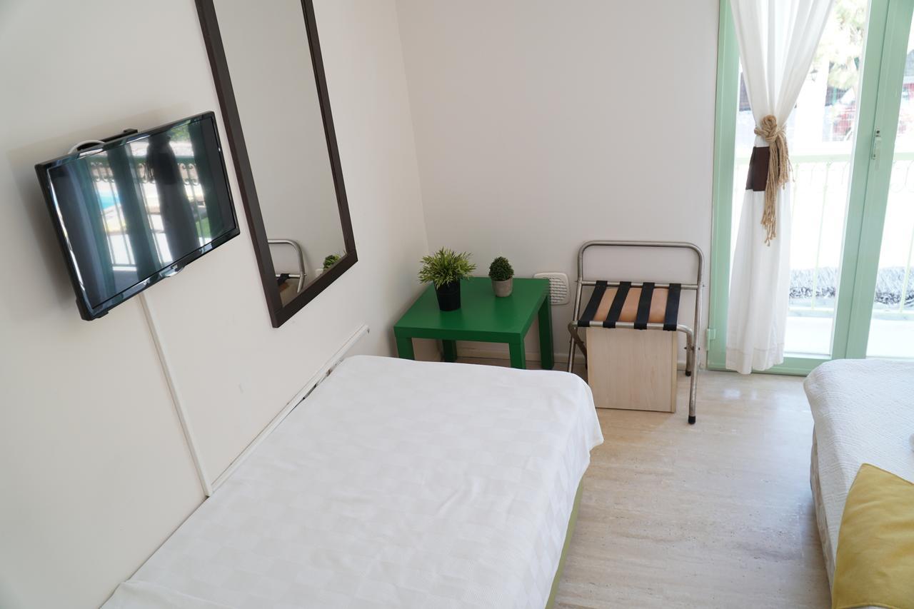 R+ Hotel By Rooms Çeşme Extérieur photo