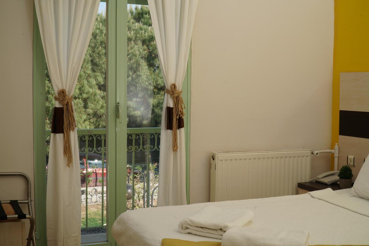 R+ Hotel By Rooms Çeşme Extérieur photo