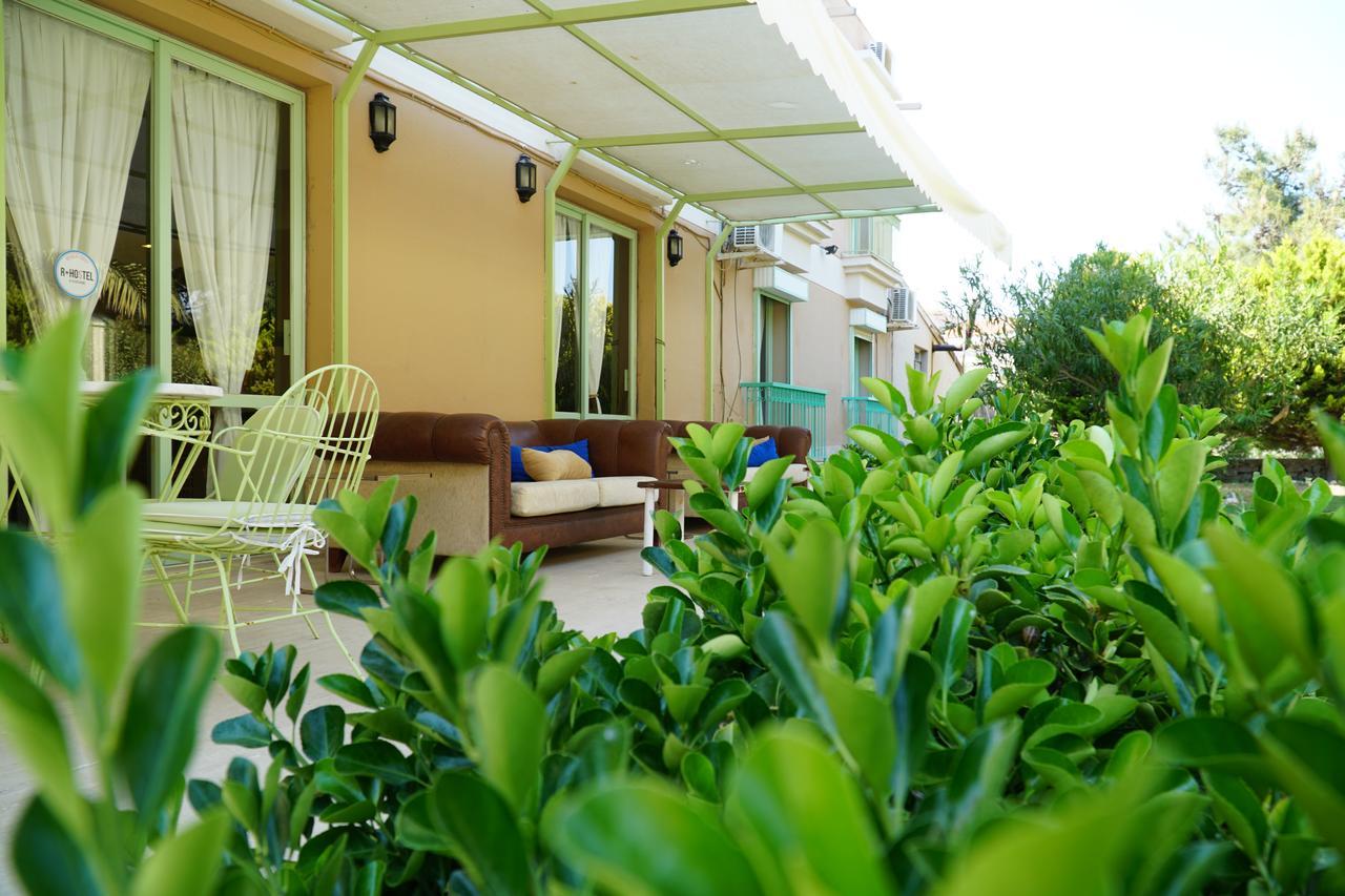 R+ Hotel By Rooms Çeşme Extérieur photo